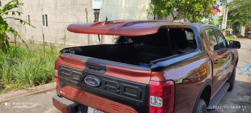Nắp thùng mở 90 độ Ford Ranger