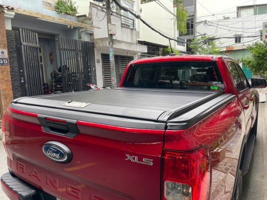 Nắp thùng cuộn cơ Ford Ranger