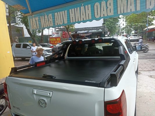 Giá nắp thùng cuộn cơ Mazda BT50 chính hãng