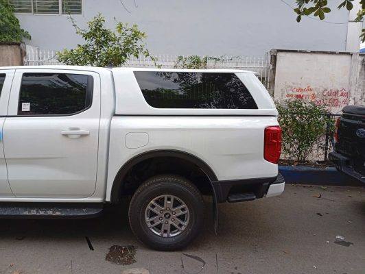 Nắp thùng cao ford ranger stormtrak chính hãng Plastic Thái Lan