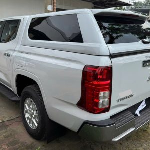Nắp Thùng Cao Mitsubishi Triton chính hãng plastic Thái Lan